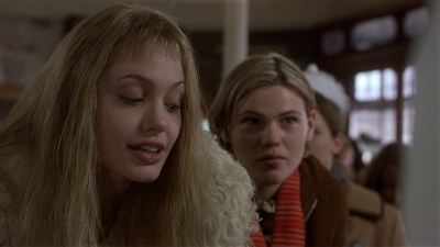 Girl_Interrupted_mp43166.jpg
