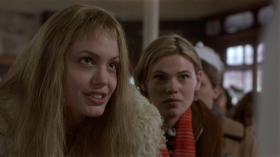Girl_Interrupted_mp43167.jpg