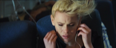 Passengers_mp45018.jpg