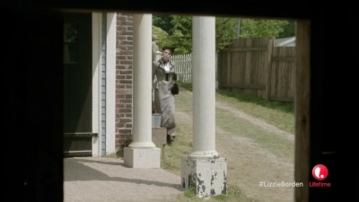 Lizzie_Borden_Took_an_Axe_mkv0851.jpg