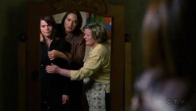 Law_and_Order_SVU_S10E08_Persona_mp40535.jpg