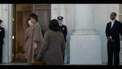 The_First_Lady_S01E02_mkv0860.jpg