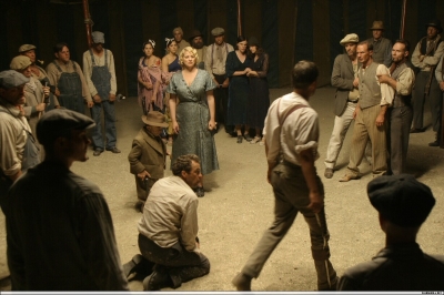 Carnivale-S01E06_28429.JPG