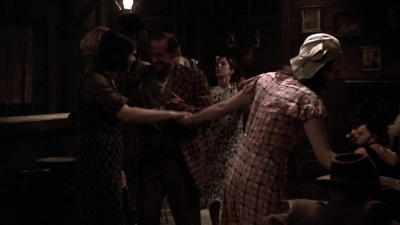 Carnivale_S01E05_mkv6709.jpg