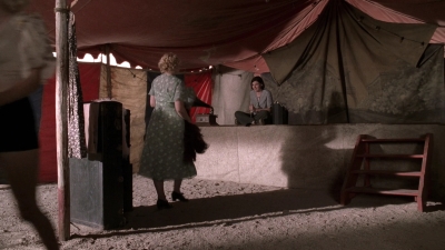 Carnivale_S01E08_mkv4610.jpg