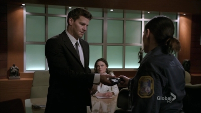 Bones_S05E15_mkv4955.jpg