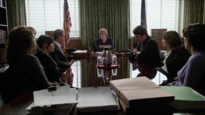 Law_and_Order_S20E20_avi9261.jpg