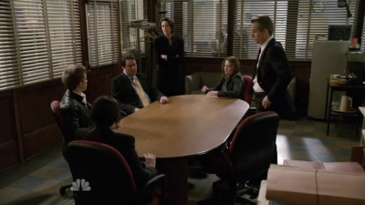 Law_and_Order_S20E20_avi9867.jpg