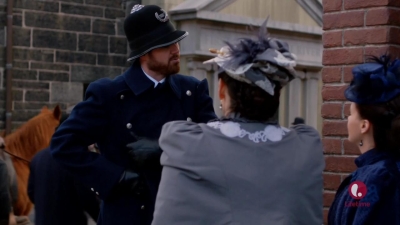 The_Lizzie_Borden_Chronicles_S01E03_mkv1240.jpg