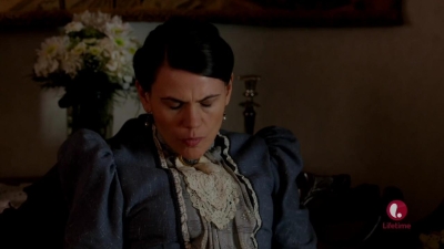 The_Lizzie_Borden_Chronicles_S01E03_mkv1800.jpg