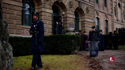 The_Lizzie_Borden_Chronicles_S01E05_mkv0348.jpg