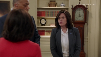 Veep_S05E01_mkv3240.jpg