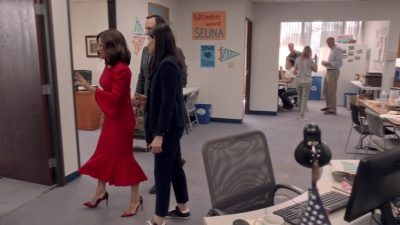 Veep_S07E01_mkv10897.jpg