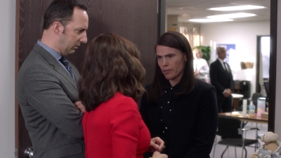 Veep_S07E01_mkv10952.jpg