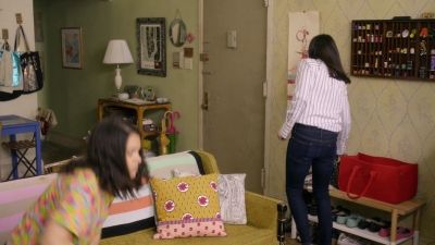 Broad_City_S05E07_mkv3010.jpg