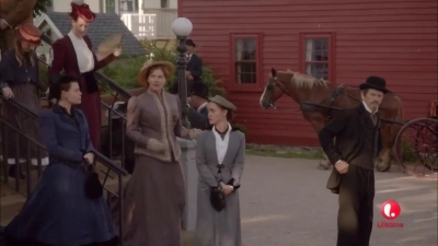 Lizzie_Borden_Took_an_Axe_mkv0133.jpg