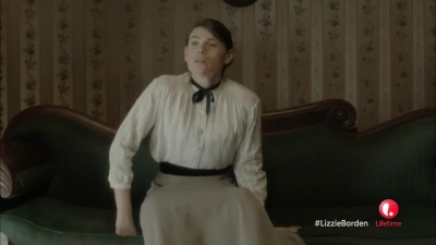 Lizzie_Borden_Took_an_Axe_mkv1708.jpg