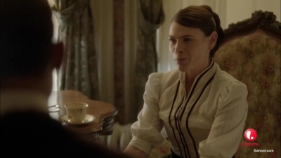 Lizzie_Borden_Took_an_Axe_mkv1900.jpg