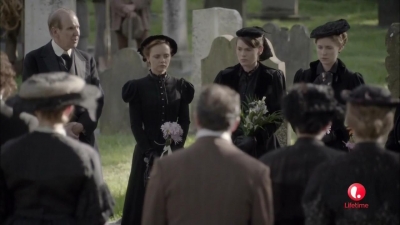 Lizzie_Borden_Took_an_Axe_mkv2031.jpg