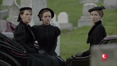 Lizzie_Borden_Took_an_Axe_mkv2079.jpg