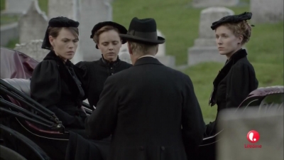 Lizzie_Borden_Took_an_Axe_mkv2094.jpg
