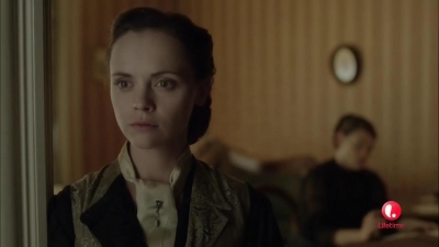Lizzie_Borden_Took_an_Axe_mkv2104.jpg