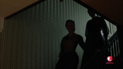 Lizzie_Borden_Took_an_Axe_mkv2144.jpg