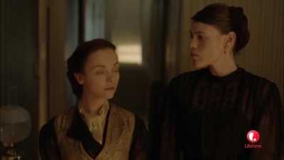 Lizzie_Borden_Took_an_Axe_mkv2167.jpg