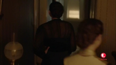 Lizzie_Borden_Took_an_Axe_mkv2197.jpg
