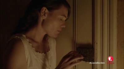 Lizzie_Borden_Took_an_Axe_mkv2240.jpg