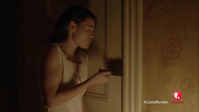 Lizzie_Borden_Took_an_Axe_mkv2247.jpg