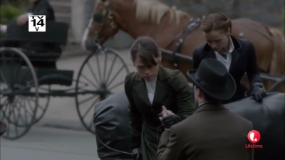 Lizzie_Borden_Took_an_Axe_mkv2280.jpg