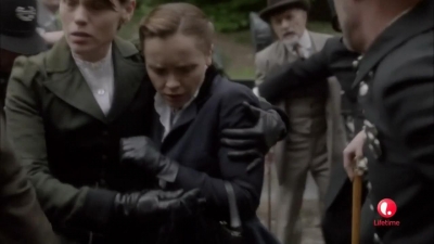 Lizzie_Borden_Took_an_Axe_mkv2288.jpg