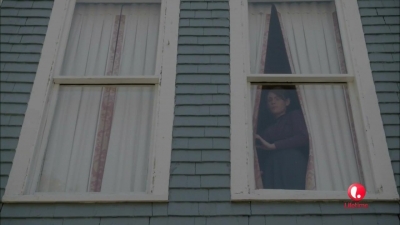 Lizzie_Borden_Took_an_Axe_mkv2697.jpg