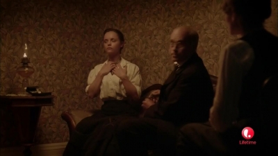 Lizzie_Borden_Took_an_Axe_mkv2728.jpg