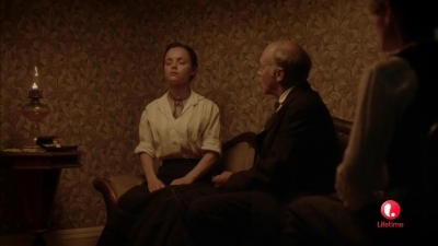 Lizzie_Borden_Took_an_Axe_mkv2734.jpg