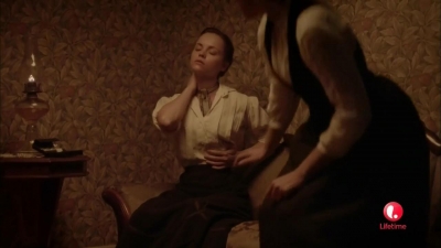 Lizzie_Borden_Took_an_Axe_mkv2752.jpg