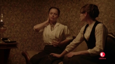 Lizzie_Borden_Took_an_Axe_mkv2757.jpg