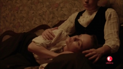 Lizzie_Borden_Took_an_Axe_mkv2772.jpg
