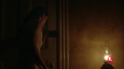 Lizzie_Borden_Took_an_Axe_mkv2830.jpg