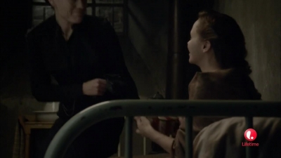 Lizzie_Borden_Took_an_Axe_mkv3940.jpg