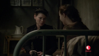 Lizzie_Borden_Took_an_Axe_mkv3942.jpg