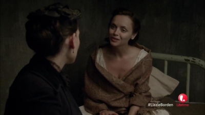Lizzie_Borden_Took_an_Axe_mkv3965.jpg