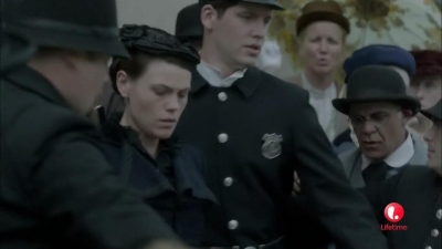 Lizzie_Borden_Took_an_Axe_mkv4187.jpg