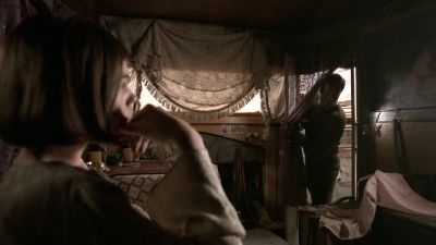Carnivale_S01E01_mkv1912.jpg