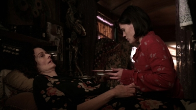 Carnivale_S01E03_mkv1898.jpg