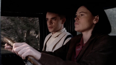 Carnivale_S01E03_mkv1960.jpg