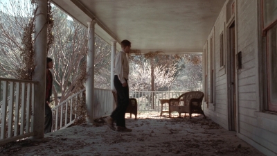 Carnivale_S01E03_mkv1999.jpg