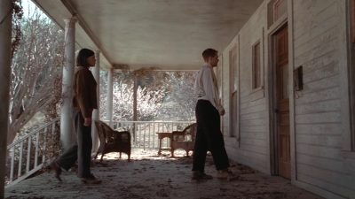 Carnivale_S01E03_mkv2001.jpg