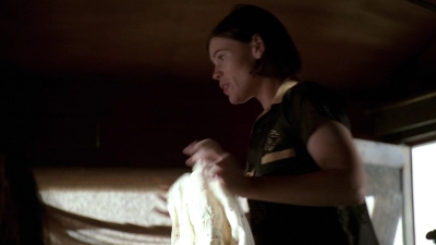 Carnivale_S01E04_mkv3024.jpg